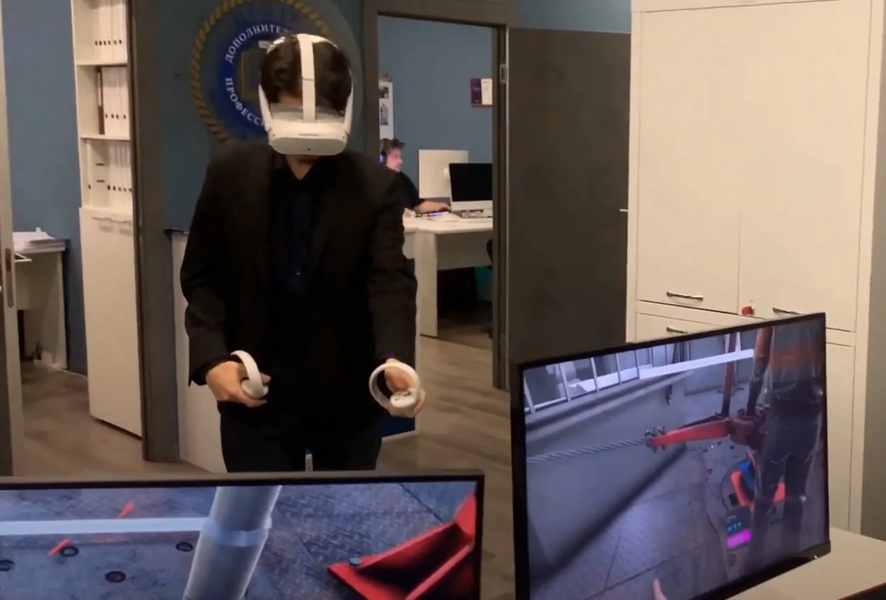 Работа в VR на тренажере в многопользовательском режиме (операция - смена долота)