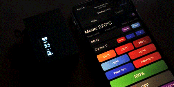 Чтобы сохранить текущую температуру в избранное, нажмите и удерживайте одну из трех кнопок в верхнем ряду.  