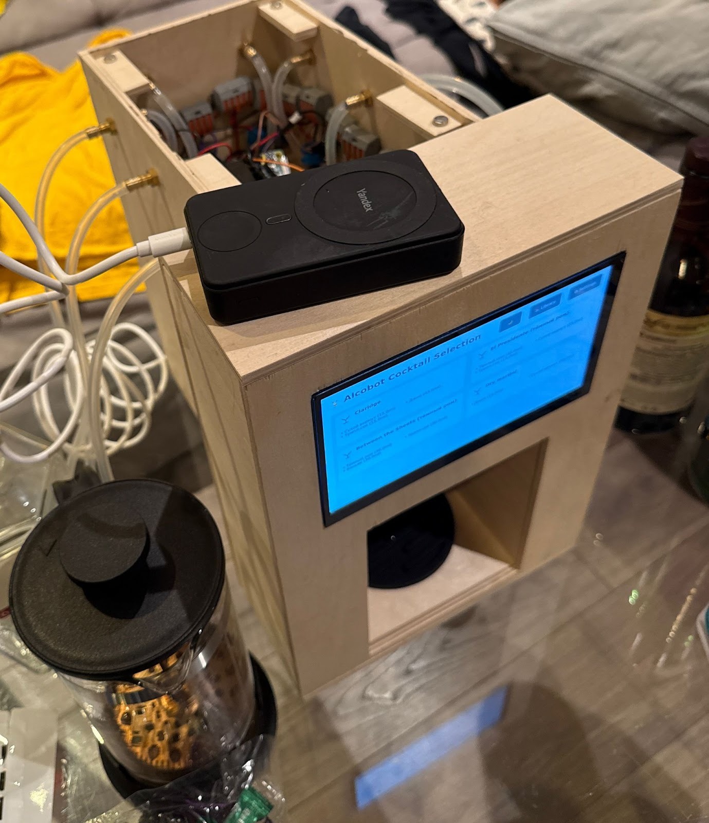 Электроналиватор: делаем автомат для коктейлей с помощью Raspberry Pi, нейросети и фанеры - 12