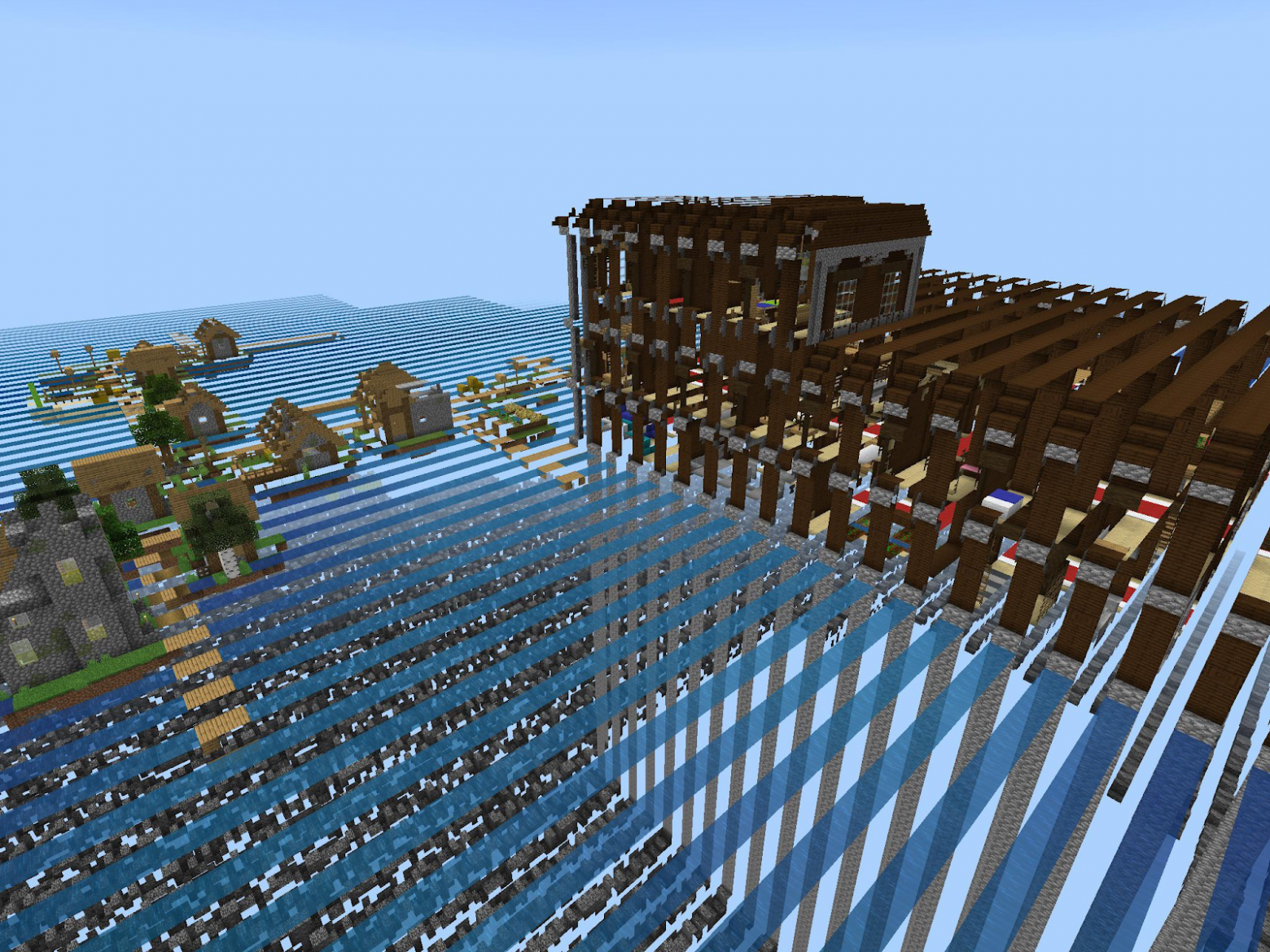 Старые и новые версии, думаю вы прекрасно понимаете, где какие