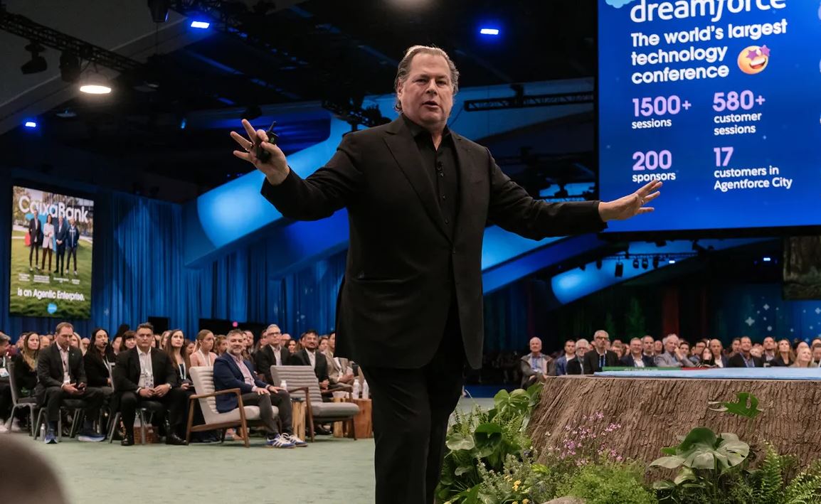 Глава Salesforce: ИИ сделал инженеров Salesforce более продуктивными, и компания прекратила наём - 1