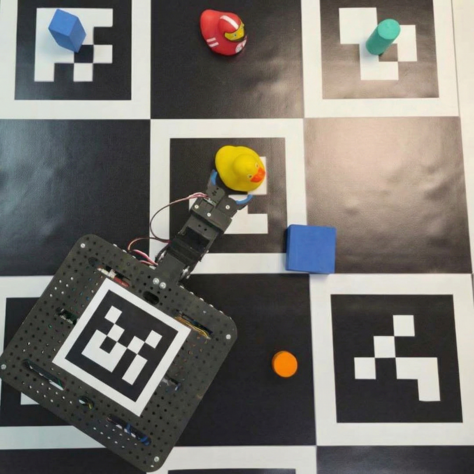 Вид с камеры которую вы можете встроить в модуль крепящийся к перекладине