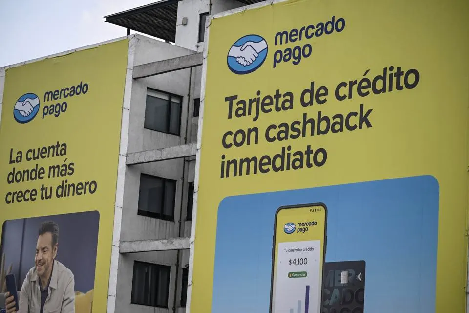 Как через WhatsApp* в Латинской Америке проводят платежи и выдают кредиты. Заметка про стартап Jelou - 2