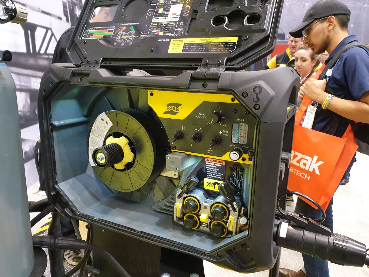 Современный аппарат с выставки FabTech 2018