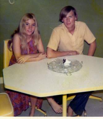  Кен и Роберта в 1972 году, когда они были молодожёнами