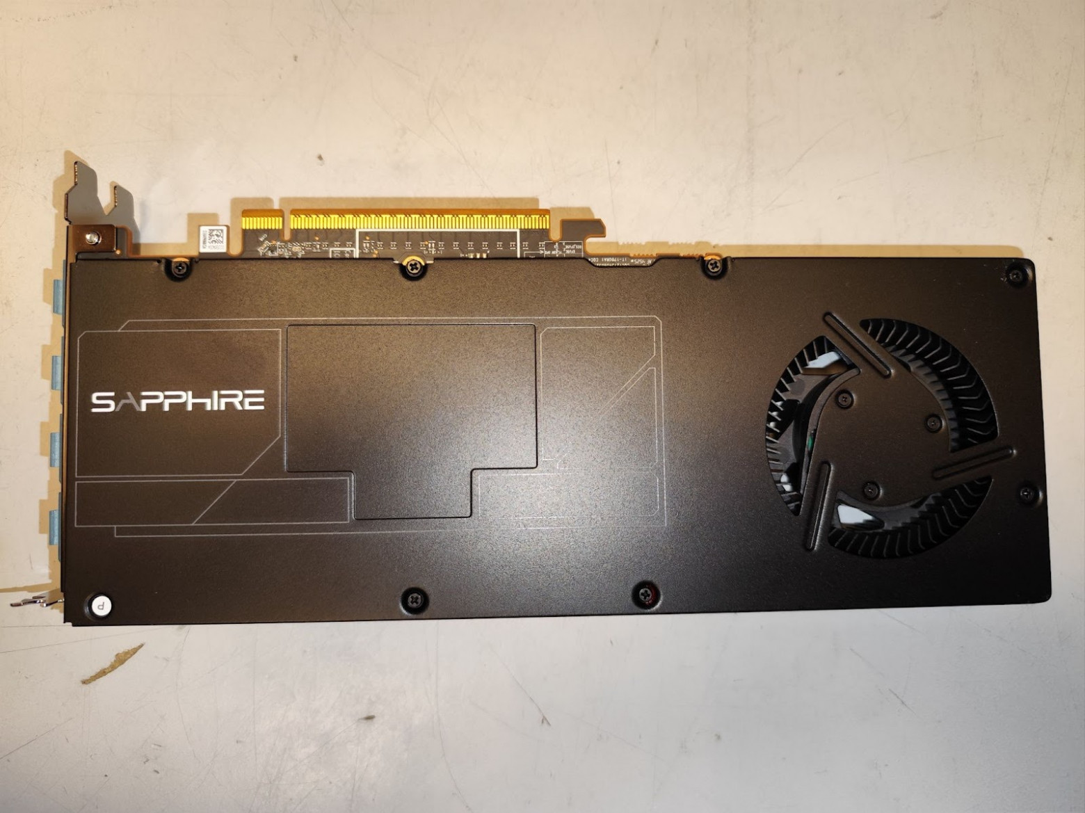 ̶К̶у̶п̶а̶н̶и̶е̶ тестирование «красного» ̶к̶о̶н̶я̶ представителя GPU от АМД с приставкой ИИ — RADEON AI PRO R9700 - 1