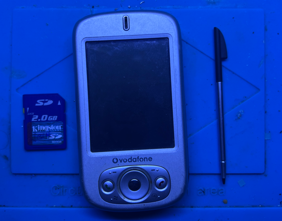 Qtek S200: современный взгляд на коммуникатор эпохи Windows Mobile - 4