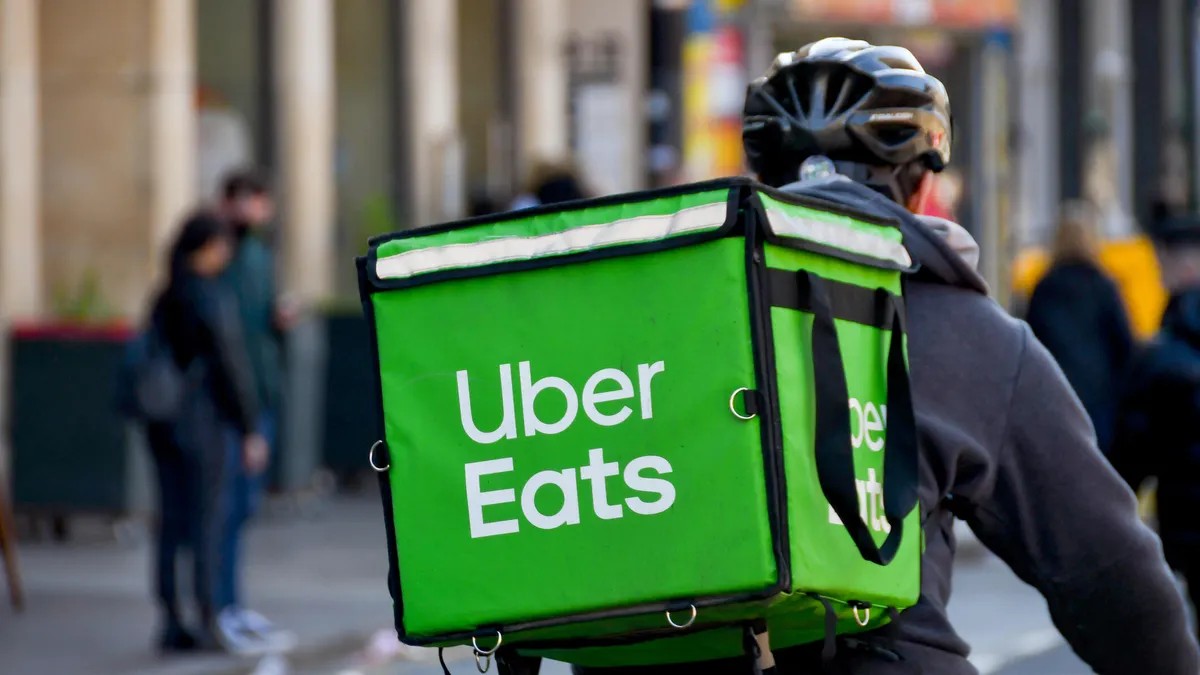 Uber Eats запустил ИИ-помощника для создания продуктовых корзин - 1