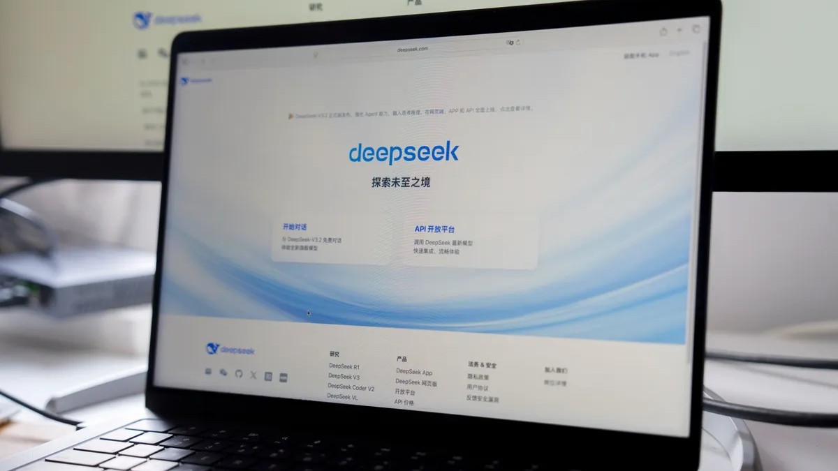 OpenAI обвинила DeepSeek в незаконном использовании чужих технологий - 1