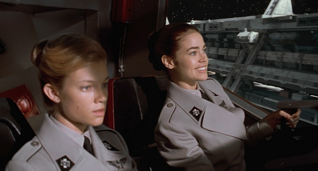 ЖУК В ЗЕРКАЛЕ, или SUMMA PRO VERHOEVEN, часть 2, изображение №15