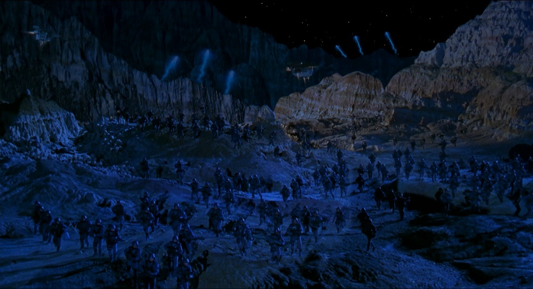 ЖУК В ЗЕРКАЛЕ, или SUMMA PRO VERHOEVEN, часть 2, изображение №26