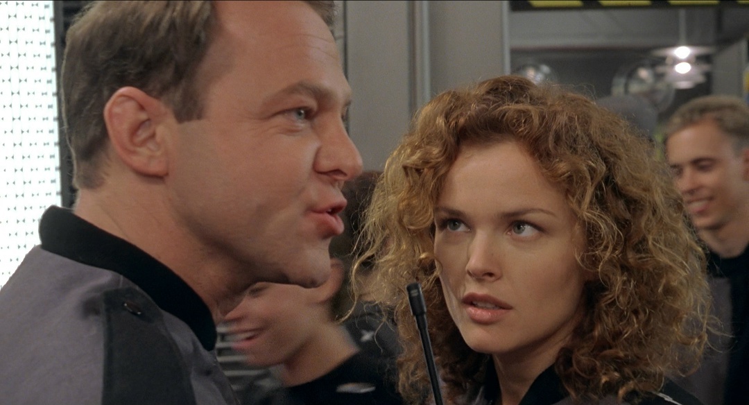 ЖУК В ЗЕРКАЛЕ, или SUMMA PRO VERHOEVEN, часть 2, изображение №32