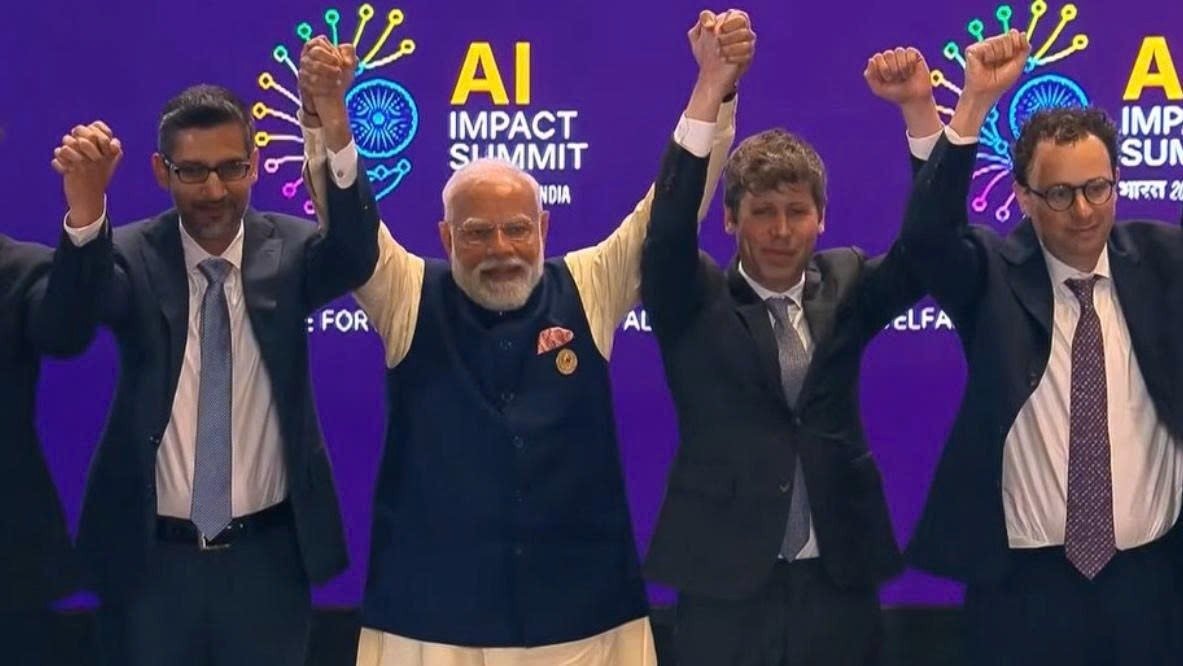 Трампу запретили тарифицировать, а также возврат доллара на Мосбиржу - 17