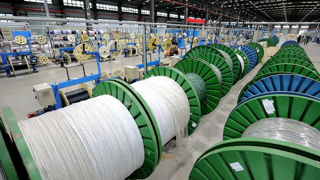 Китайские поставщики подняли цены на оптоволокно для российских заказчиков в 2,5–4 раза - 1