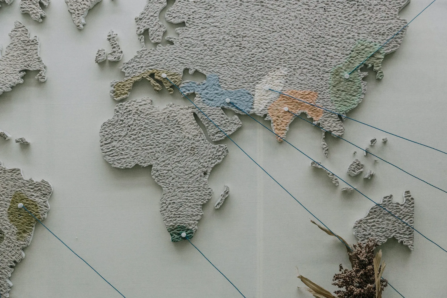 США больше не верят в ИИ? Почему создатель ChatGPT отправился искать деньги в Индии - 1