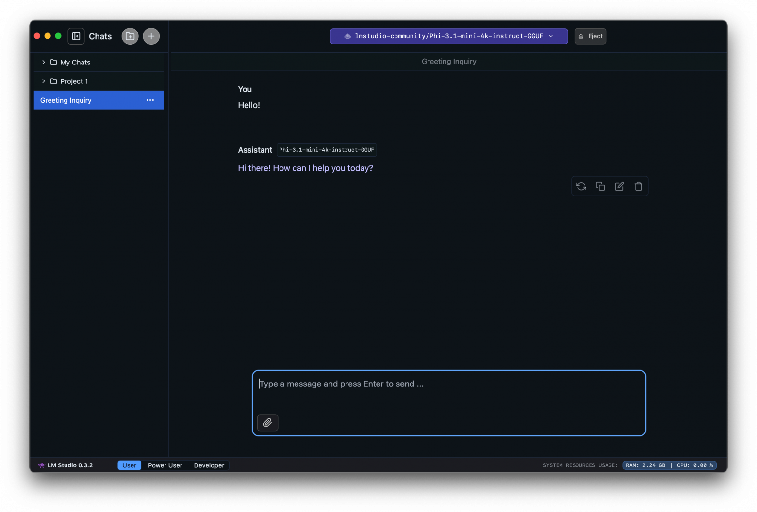 Интерфейс чата LM Studio с выбором модели, системными сообщениями и потоковыми ответами. Источник: LM Studio Docs