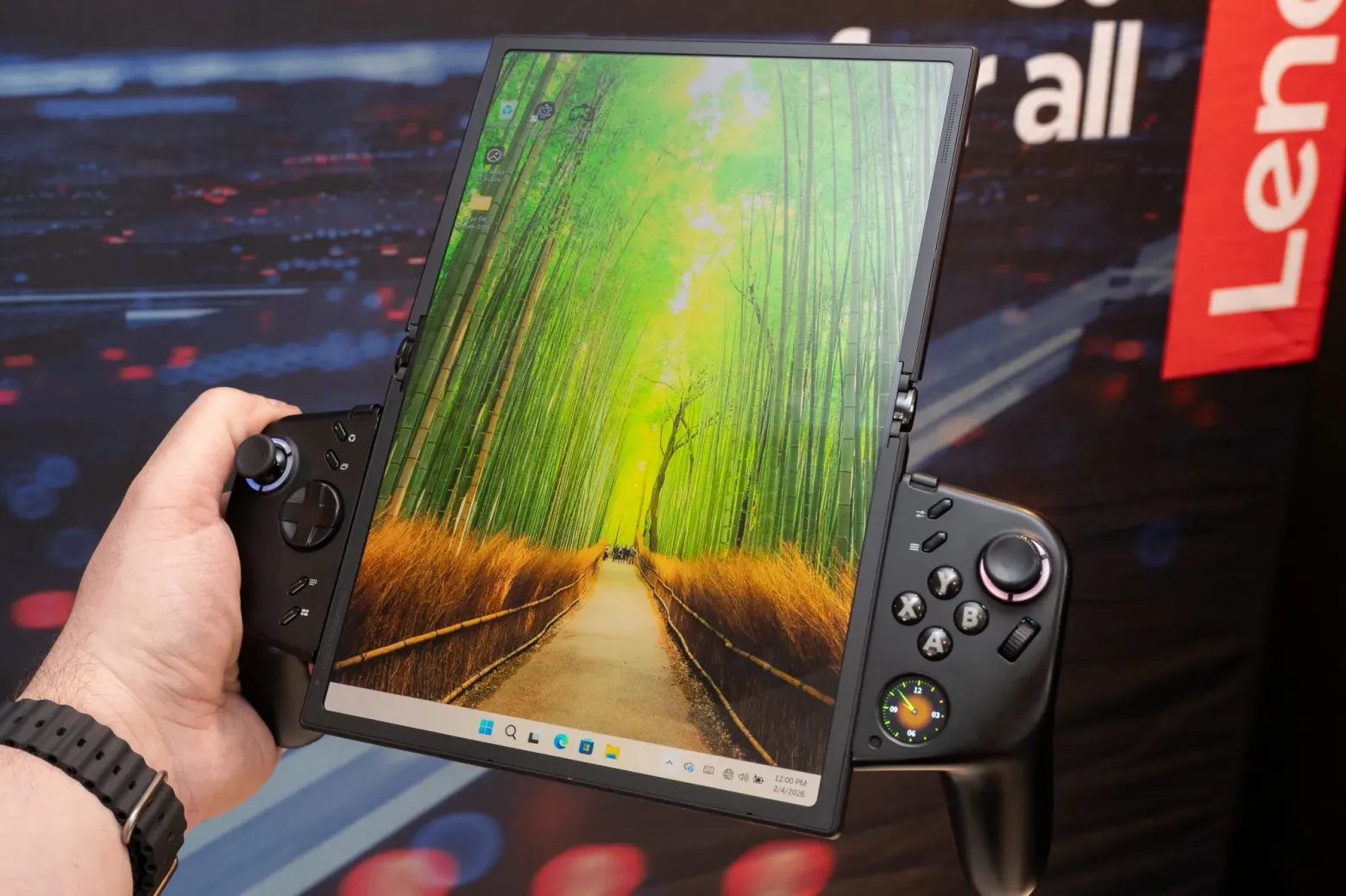 Концепция Legion Go Fold