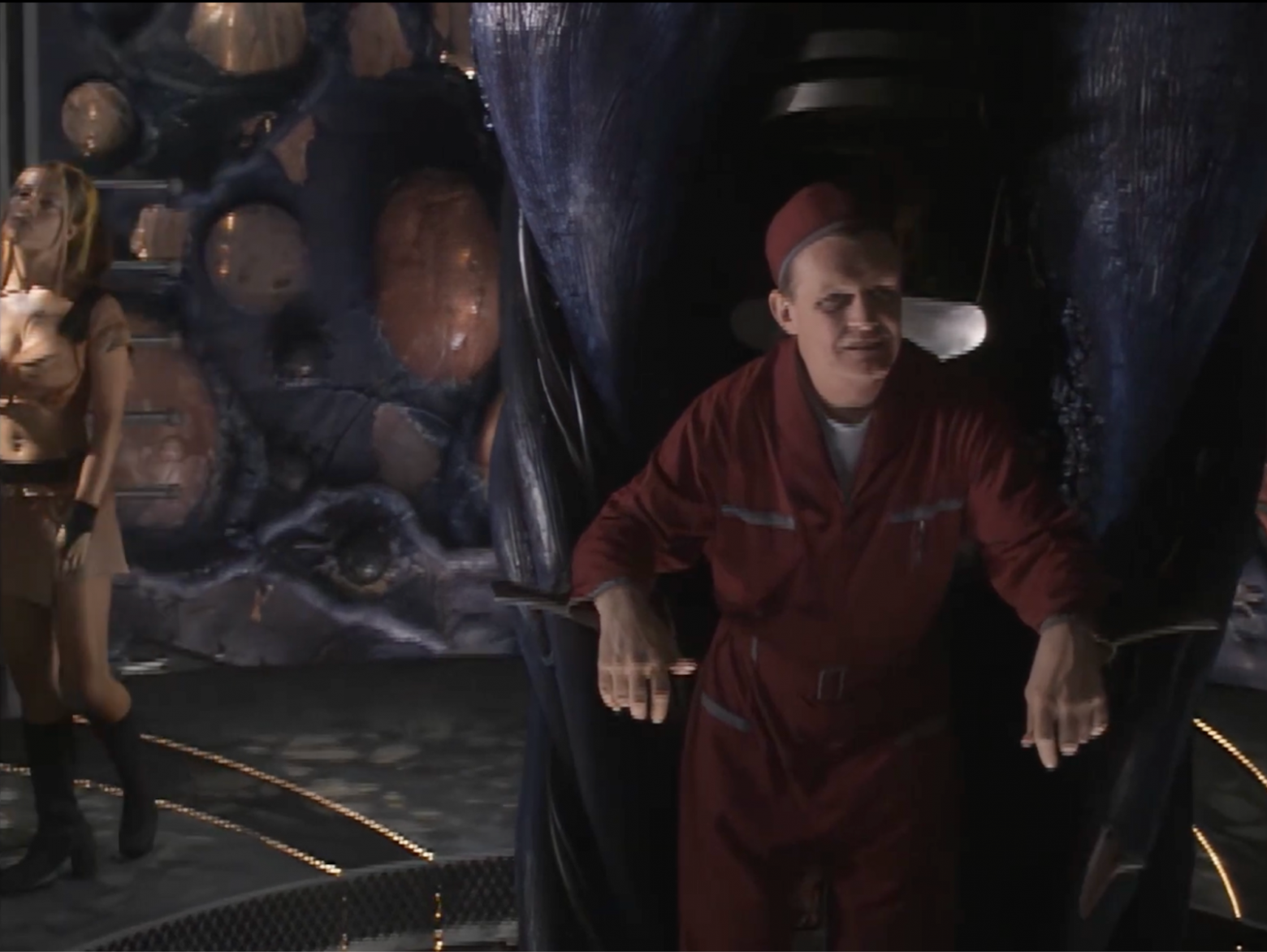 Стэн интересуется самочувствием Лексса. Но только чтобы узнать, есть ли у него энергия уничтожить планету