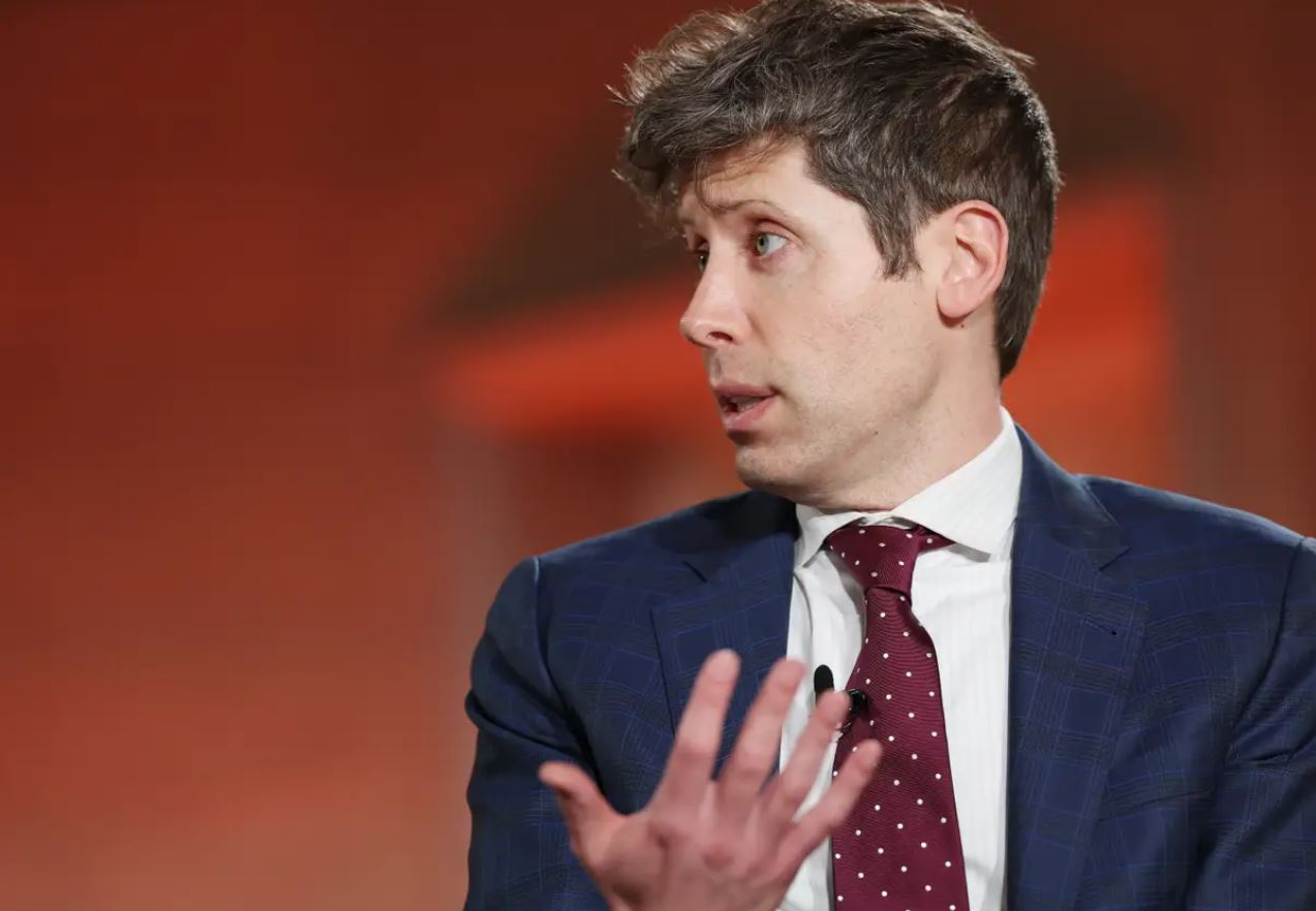 Сэм Альтман: со временем ИИ будут продавать подобно свету или воде - 1