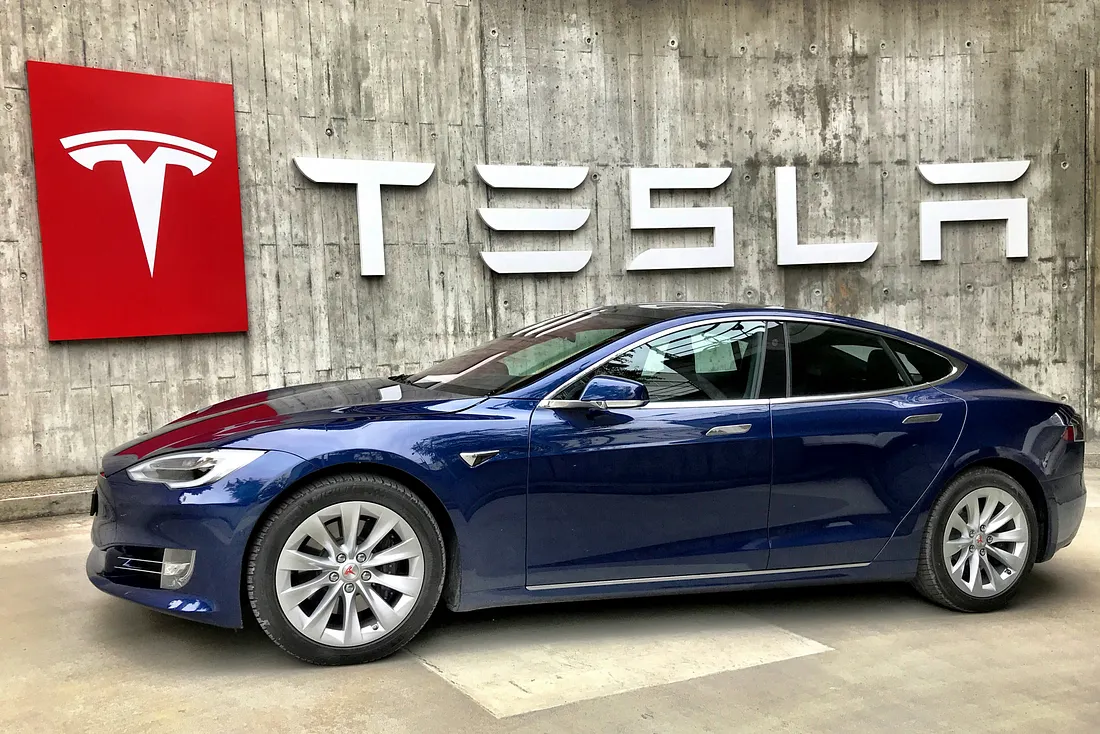 Figure AI собирает BMW, Agility работает на Toyota, Xiaomi тестирует роботов на заводах. Стоит ли ждать замены труда? - 4