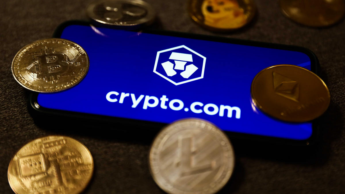 Проект Crypto.com объявил о сокращении около 12% сотрудников на фоне масштабного внедрения ИИ в бизнес-процессы - 1