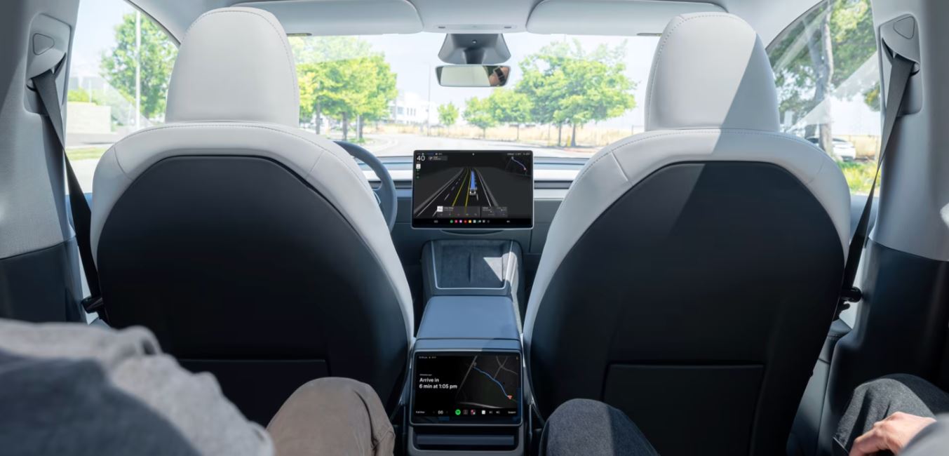 Регулятор Калифорнии: Tesla «не предоставляет услуги беспилотных автомобилей» - 1 Регулятор Калифорнии: Tesla «не предоставляет услуги беспилотных автомобилей» - 1