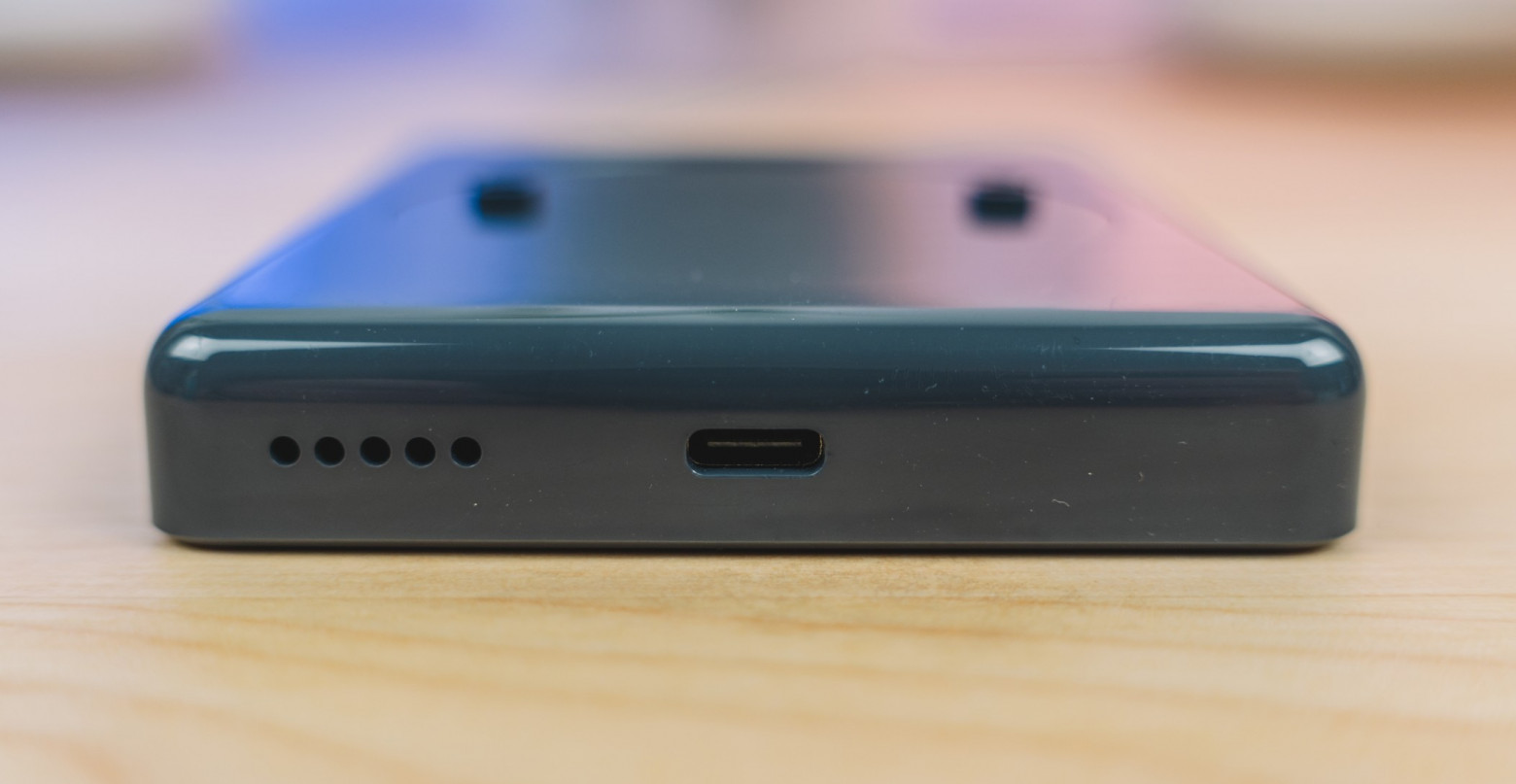 Я вскрыл платёжный терминал «Сбера» — внутри оказалась игровая консоль и телефон - 3 Я вскрыл платёжный терминал «Сбера» — внутри оказалась игровая консоль и телефон - 3