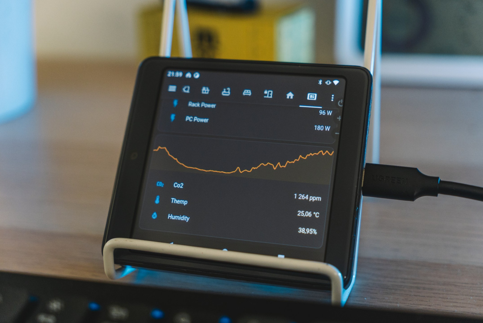 Я вскрыл платёжный терминал «Сбера» — внутри оказалась игровая консоль и телефон - 57 Я вскрыл платёжный терминал «Сбера» — внутри оказалась игровая консоль и телефон - 57