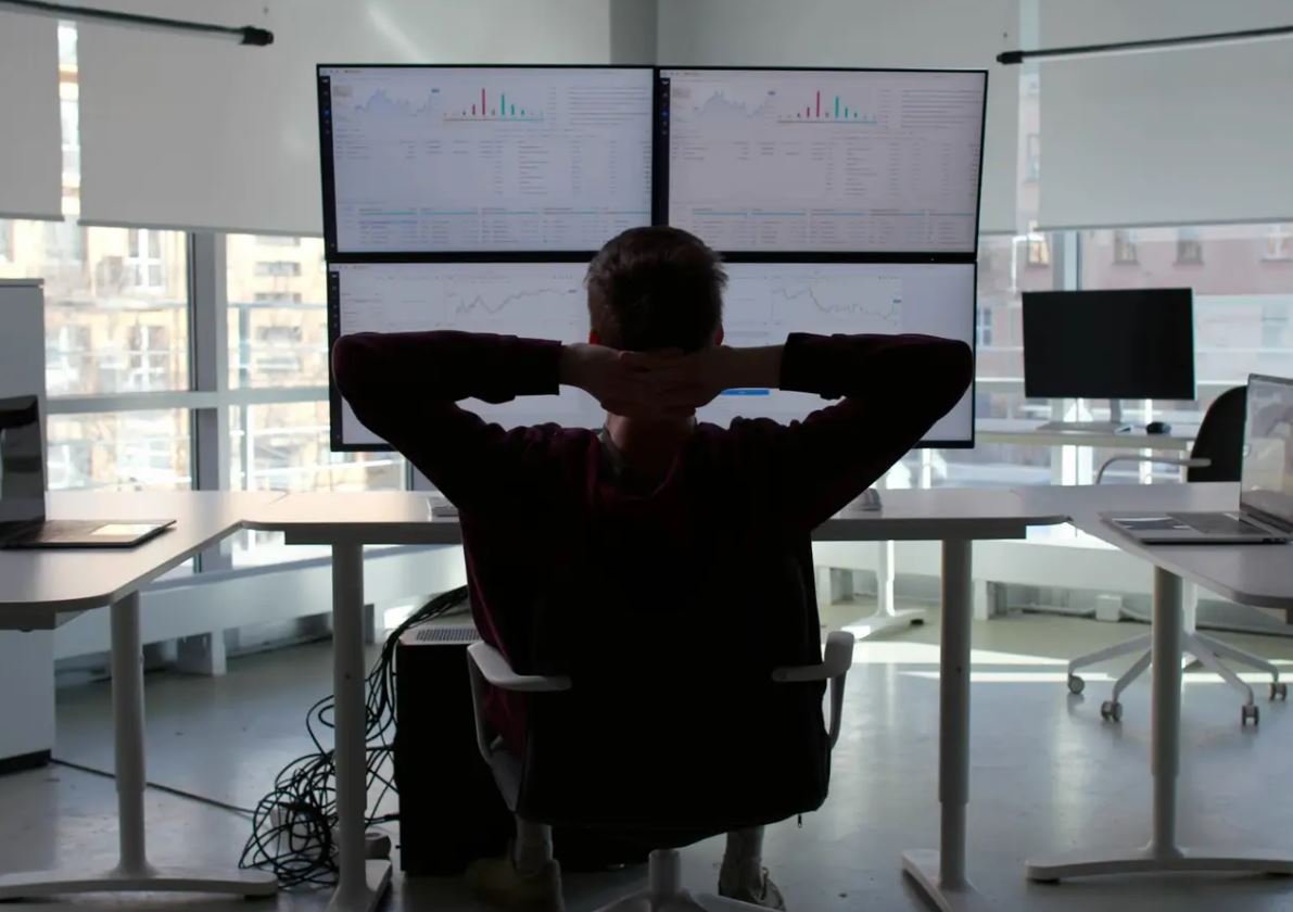 Разработчик рассказал об опыте делегирования всех задач по коду ИИ - 1 Разработчик рассказал об опыте делегирования всех задач по коду ИИ - 1