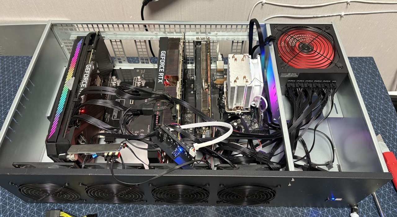 Локальный ИИ: майнинг плата + 3 RTX 3090 - 14