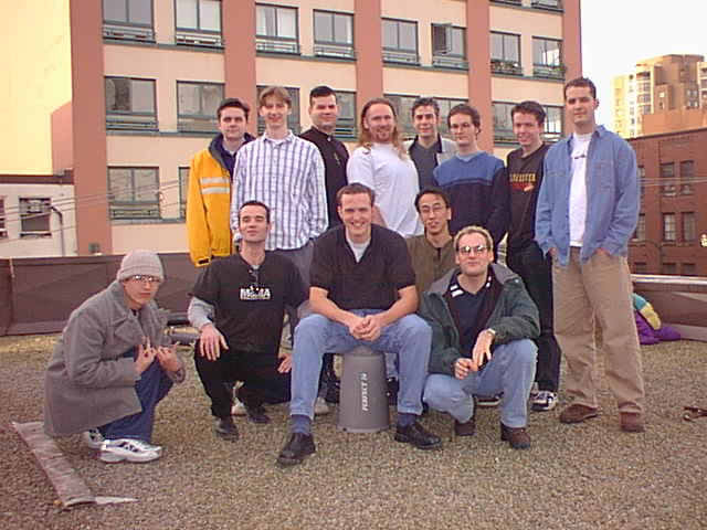 Ещё одно фото разработчиков в те годы. Источник изображения.