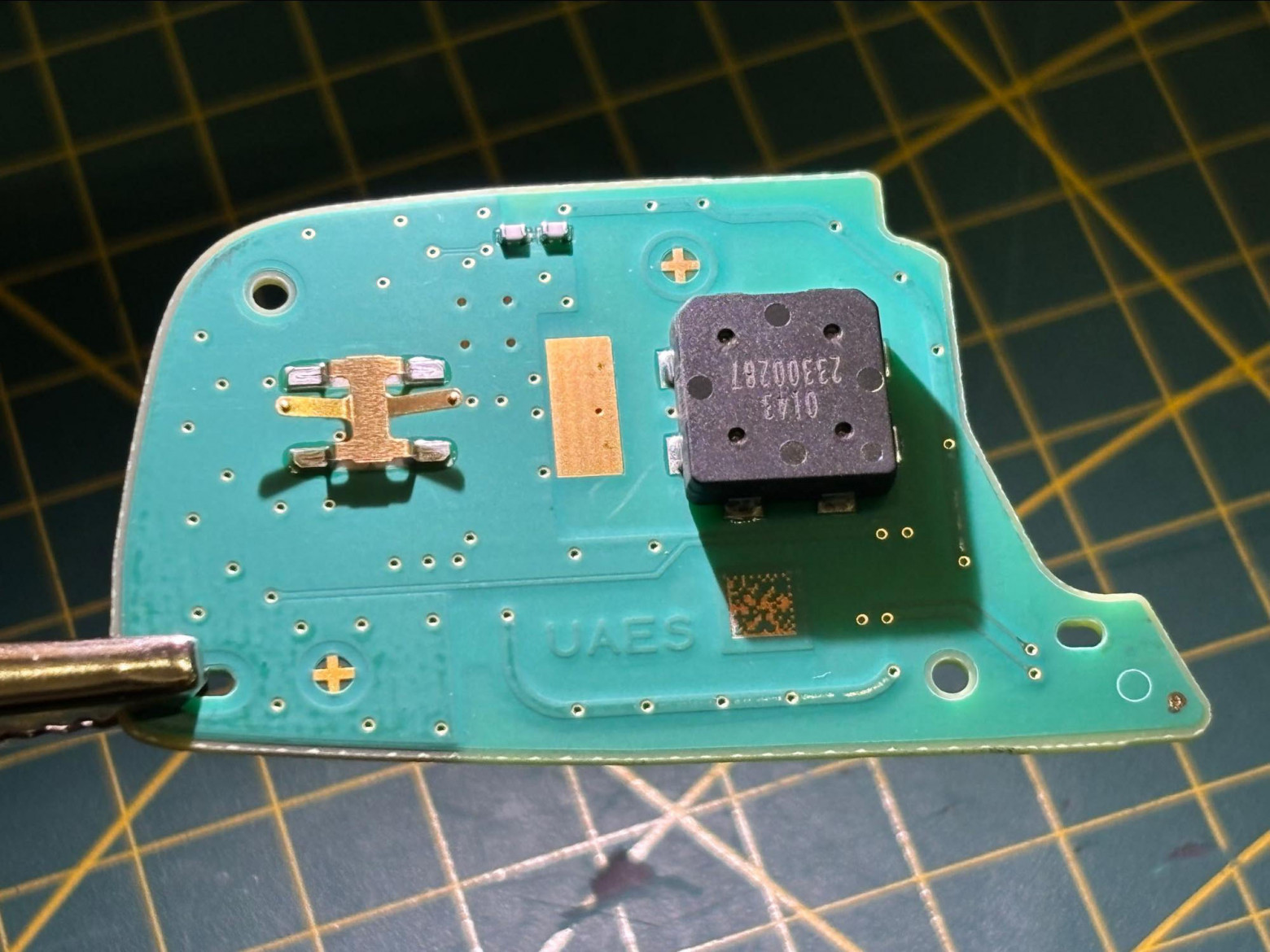 Реверсим штатный ключ сигнализации JAC-Москвич - 10