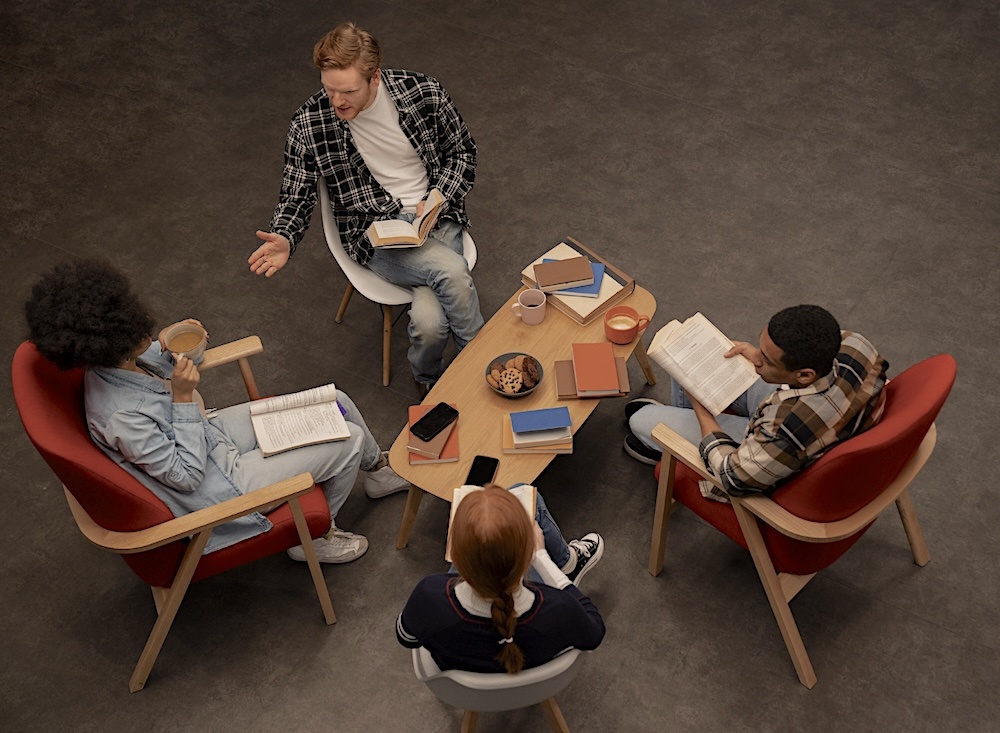 Изображение: freepik (free freepik license)