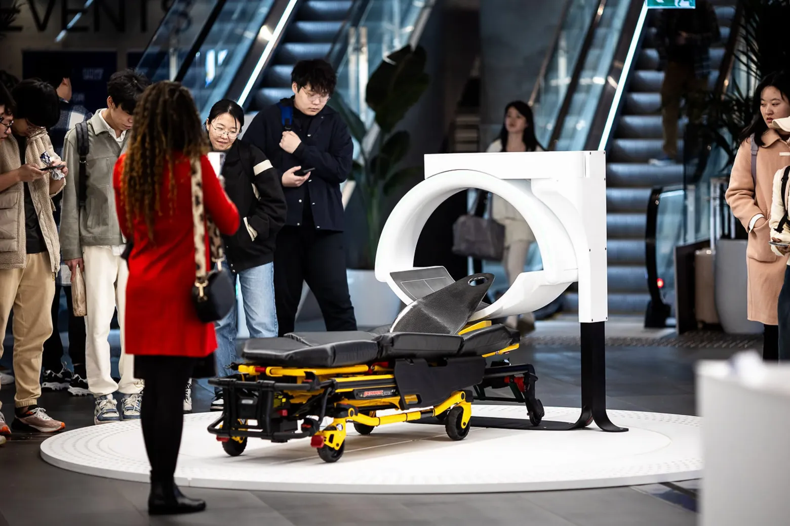 Портативный сканер головного мозга Micro-X.