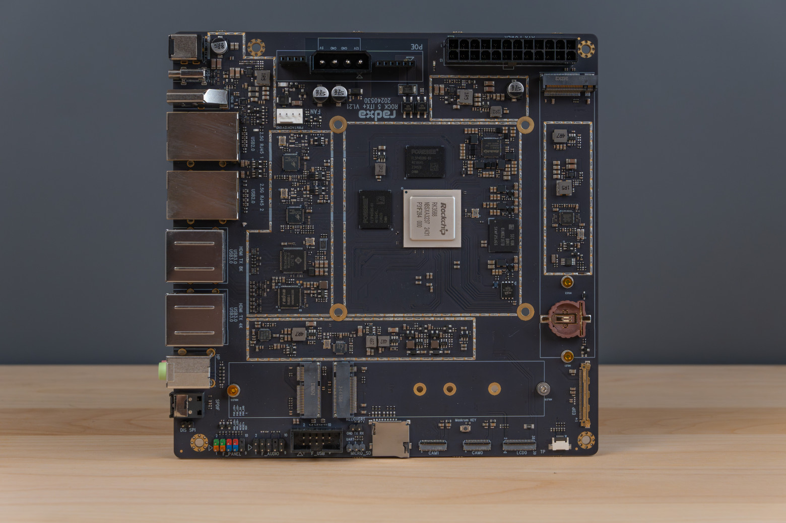 Radxa Rock 5 itx — Изучаем недорогую ITX плату с ARM чипом - 1