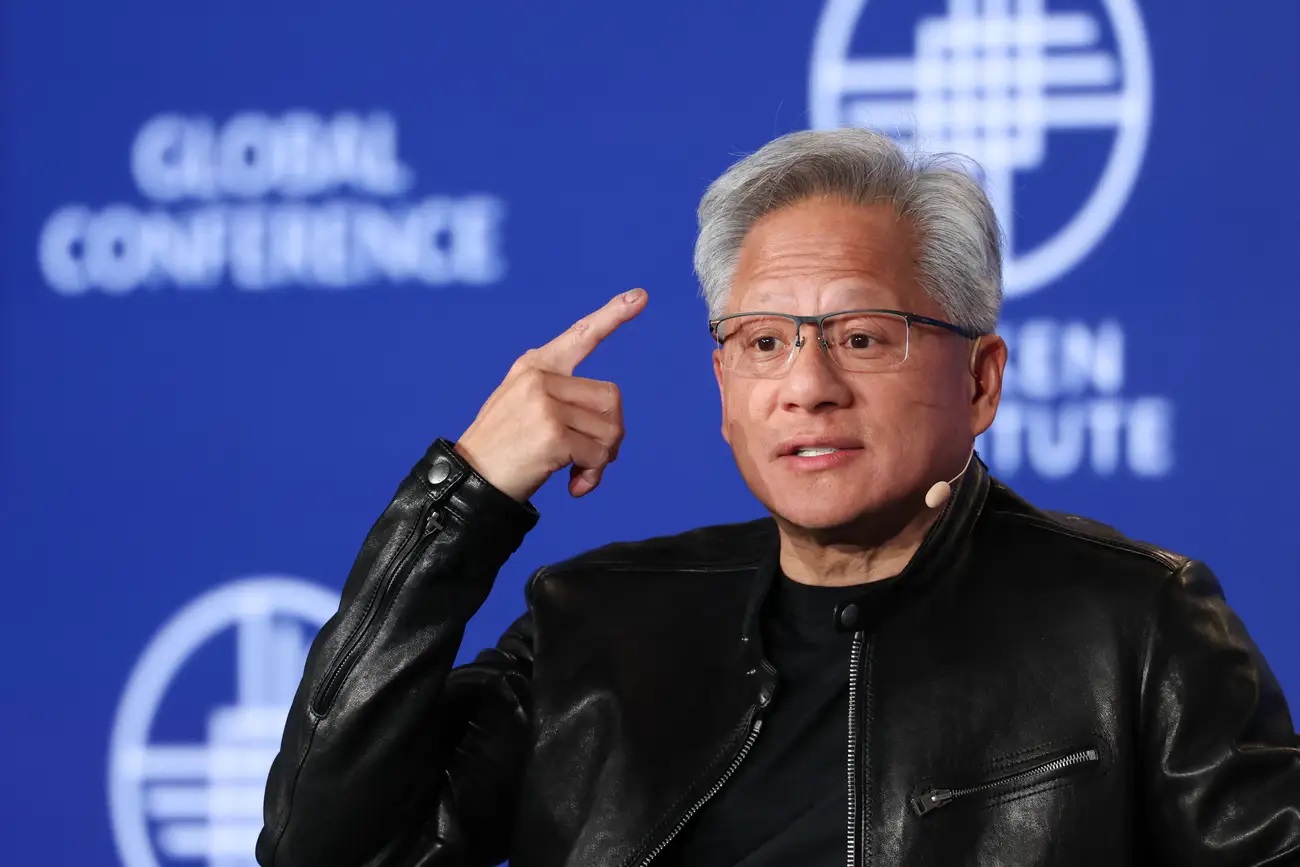 Глава Nvidia: не нужно искать профессии, «устойчивые к ИИ» - 1