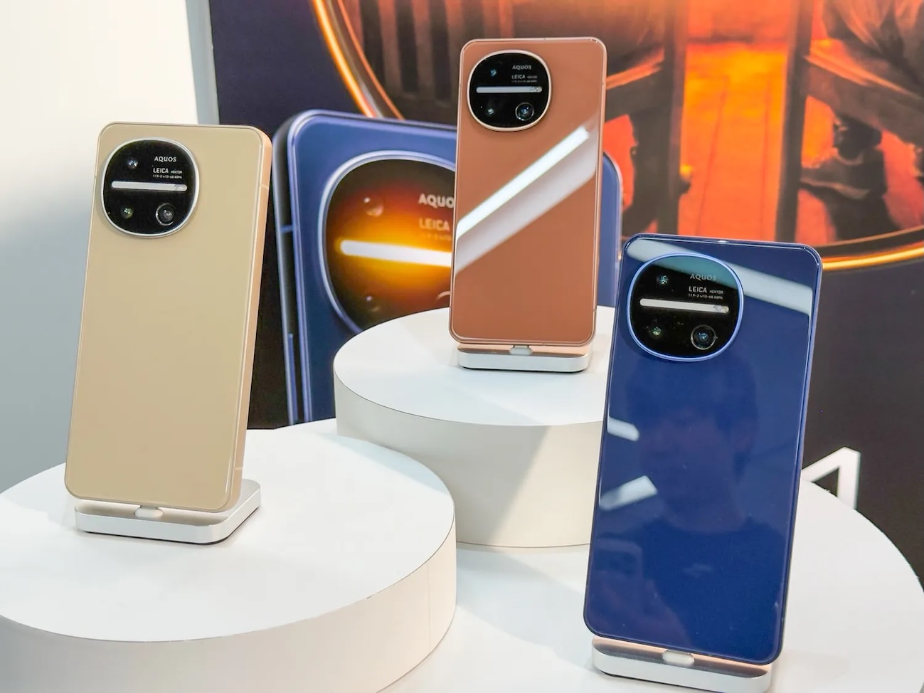 Sharp показала флагманский смартфон Aquos R11 - 2 Sharp показала флагманский смартфон Aquos R11 - 2