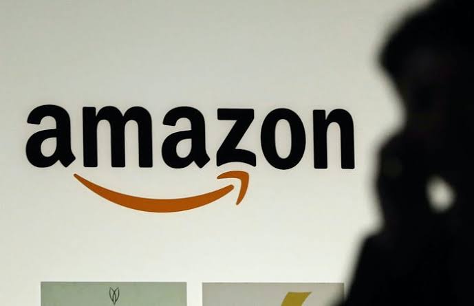 Bloomberg: в интернете процветает инсайдерская торговля данными Amazon - 1