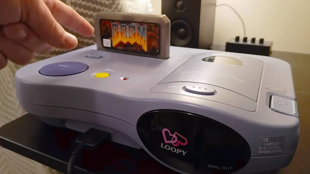 Doom запустили на консоли Casio Loopy - 1