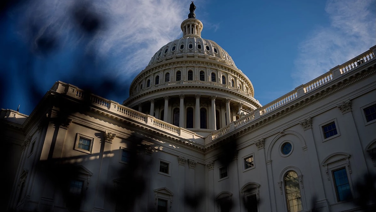 В Конгресс США внесли законопроект, позволяющий властям замедлять и отключать системы ИИ - 1