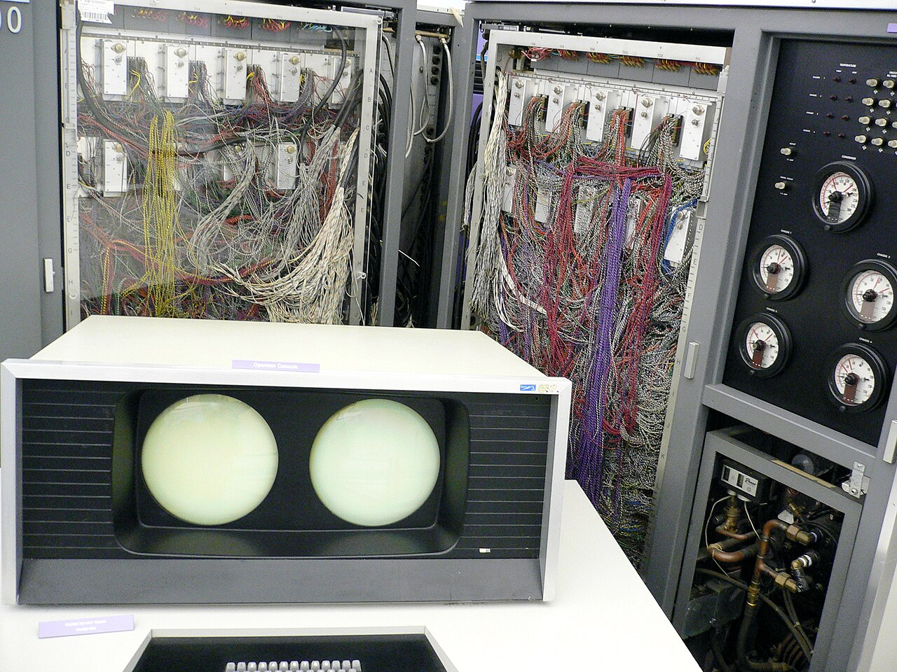 CDC 6600, Steve Jurvetson из Menlo Park, USA. Flickr