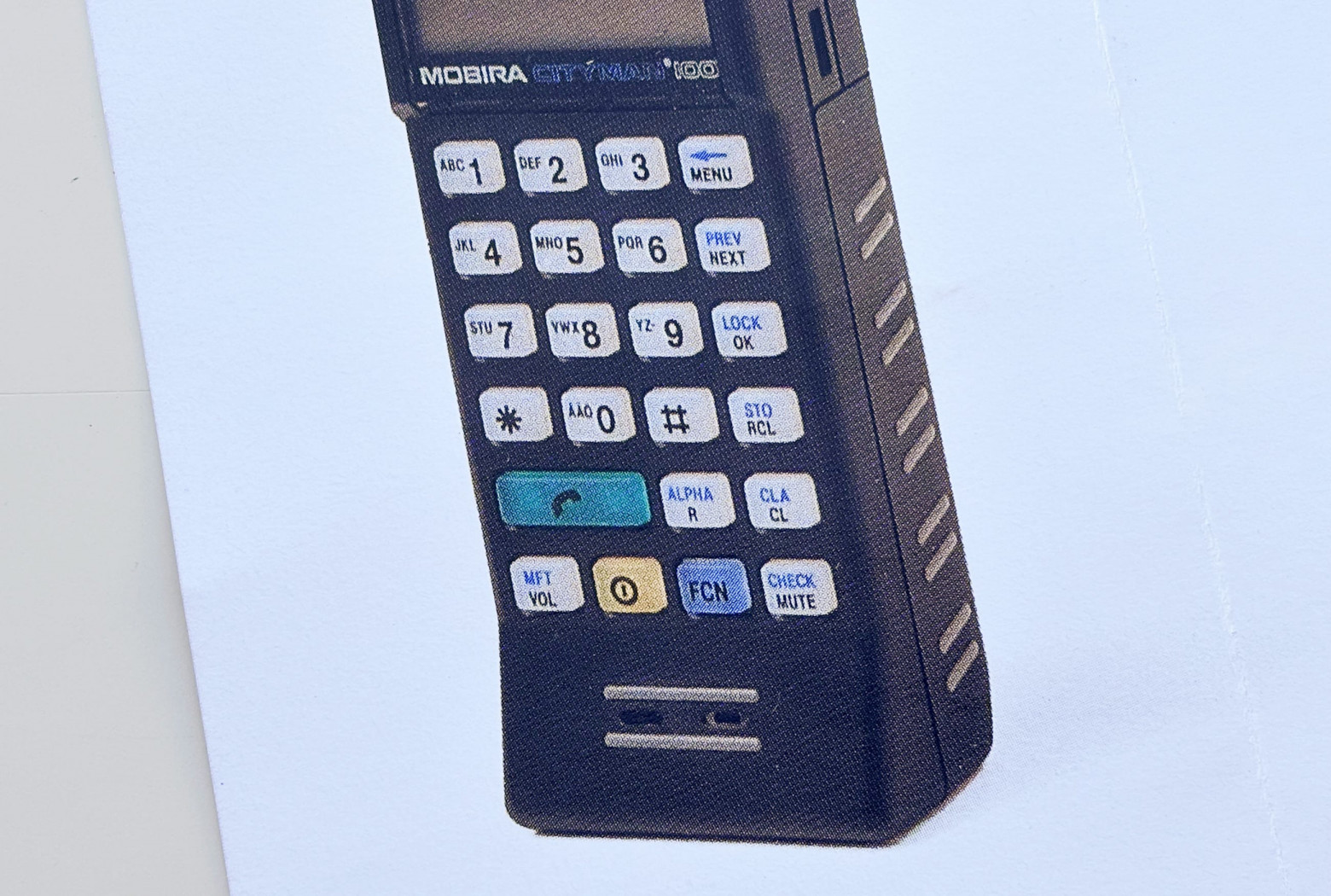 Кирпич, брусок, шоколадка: мобильники Nokia 1987–1992 годов - 7