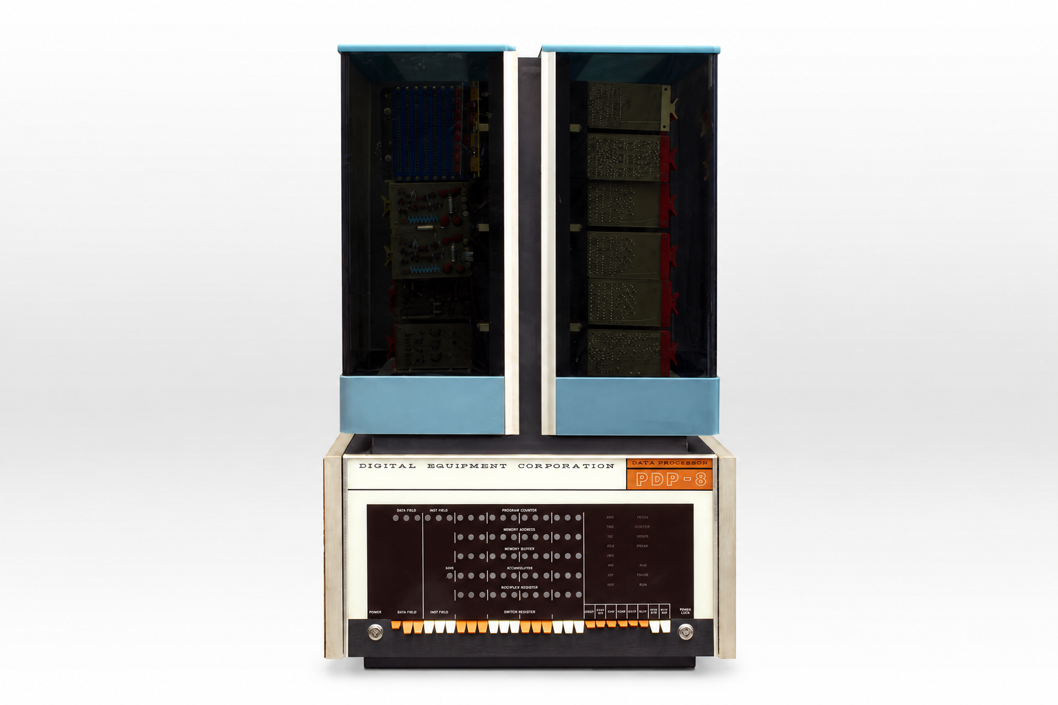 Компьютер PDP-8 от компании DEC. Источник