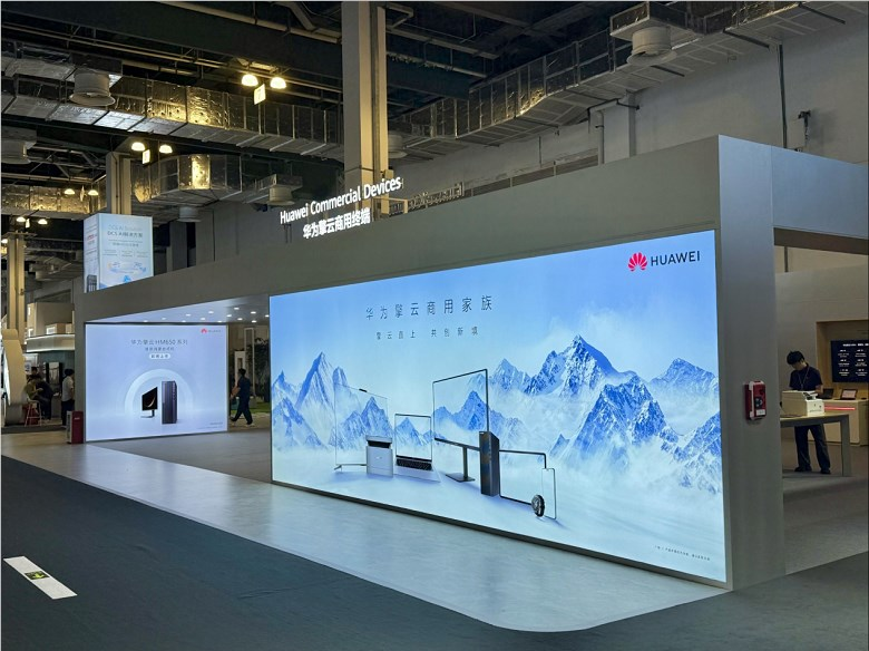 HM650 на стенде Huawei Connect. Источник